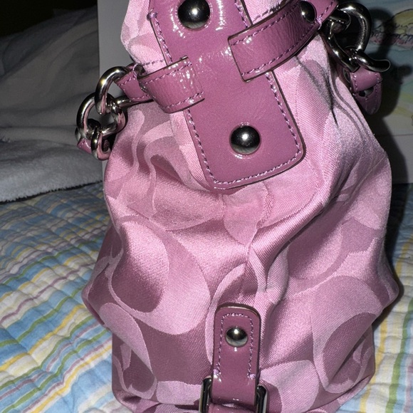 Coach Purple Signature Tote Shoulder Bag SATIN Leather Straps - Picture 3 of 12